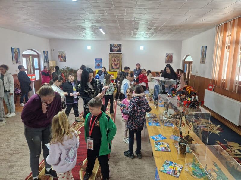 Lumea LEGO - fotografie 18